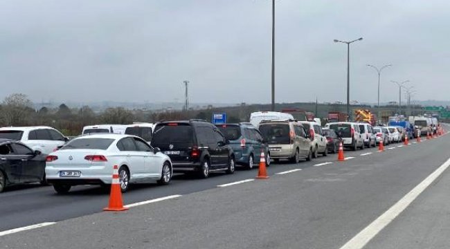 Tuzla TEM Otoyolu'nda denetimler devam ediyor