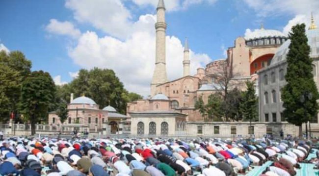 Ayasofya için İngilizce ve Türkçe tanıtım kitabı