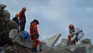 Silivri Arama Kurtarma Ekibi orta seviye akreditasyonunu tamamladı