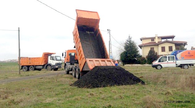 Çanta yollarına asfalt dökülüyor