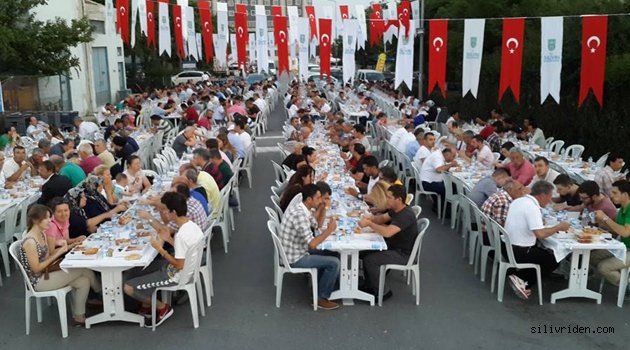 Esnaf iftarda bir araya geldi!